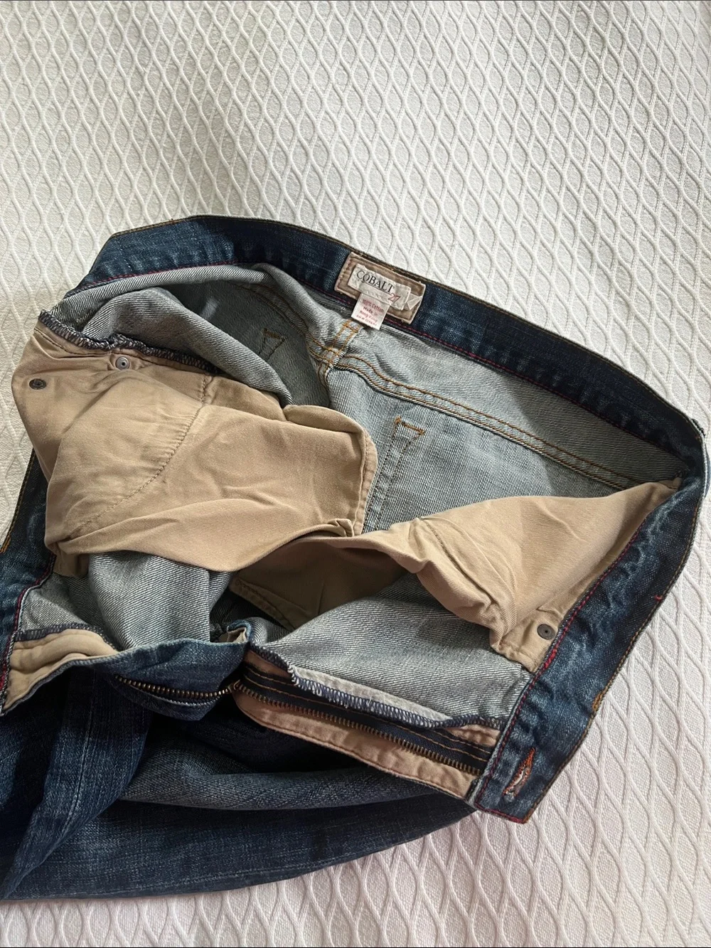 Straight-Leg Men's Denim Jeans in Washed Blue